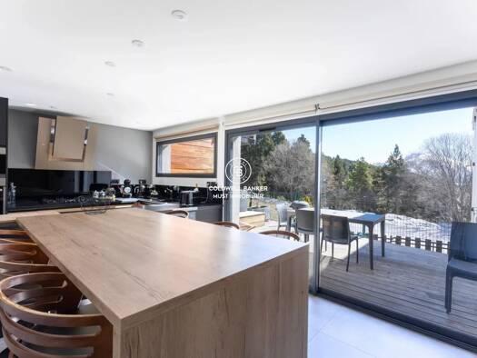 Appartement à vendre 235 000 € 3 pièces 2 chambres 77,9 m² 1er étage Odeillo-Via Font-Romeu-Odeillo-Via 66120