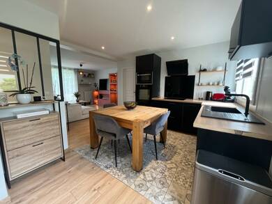 Appartement à vendre 220 500 € 4 pièces 2 chambres 69,4 m² Étage 1/4 Centre Les Clayes-sous-Bois 78340