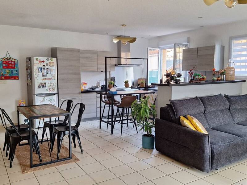 Maison à louer, 63m², CORBERE