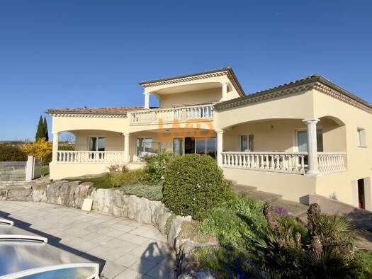 Maison à vendre 1 080 000 € 5 pièces 4 chambres 210 m² Villeneuve-de-Berg 07170