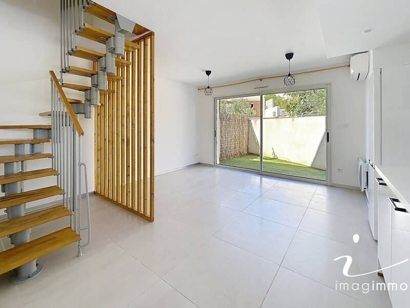 Maison à louer, 64m², PIGNAN