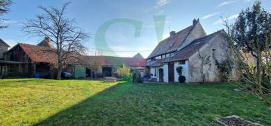 Ferme à vendre 399 000 € 8 pièces 6 chambres 261 m² 1 810 m² de terrain Marines 95640