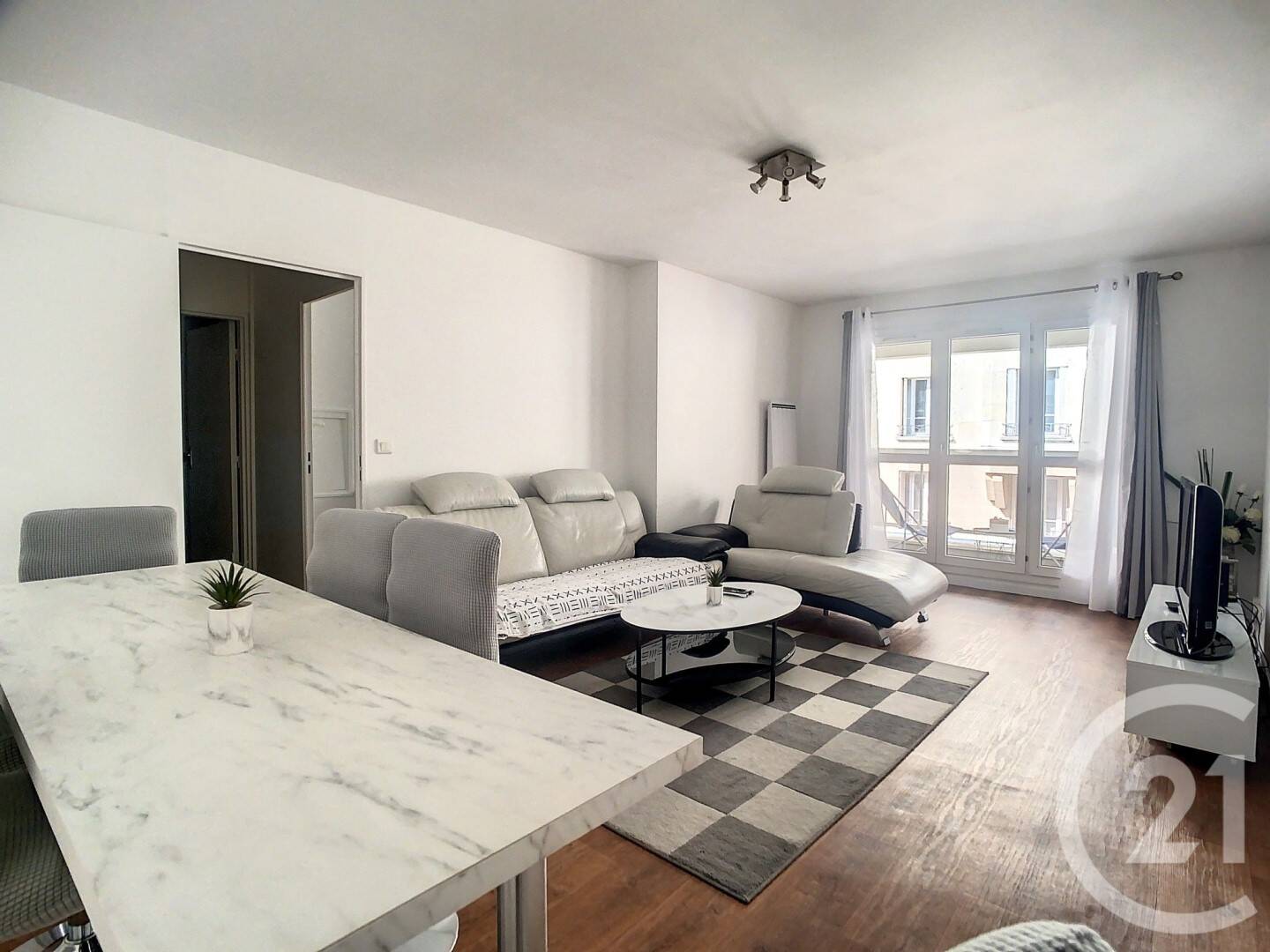 Maison à louer, 72m², LEVALLOIS PERRET