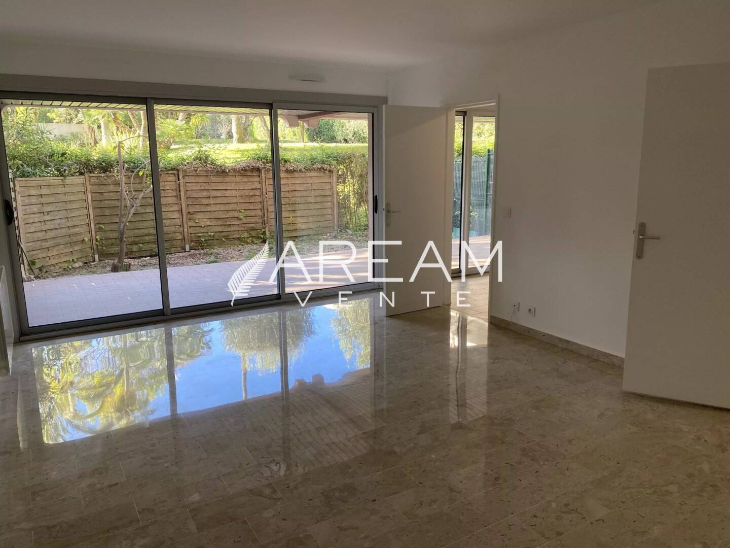 Maison à louer, 0m², ANTIBES