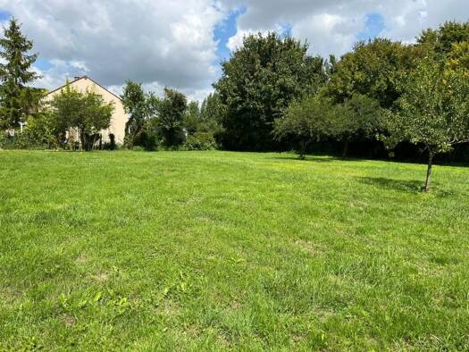 Terrain constructible à vendre 39 500 € 974 m² de terrain Matougues 51510