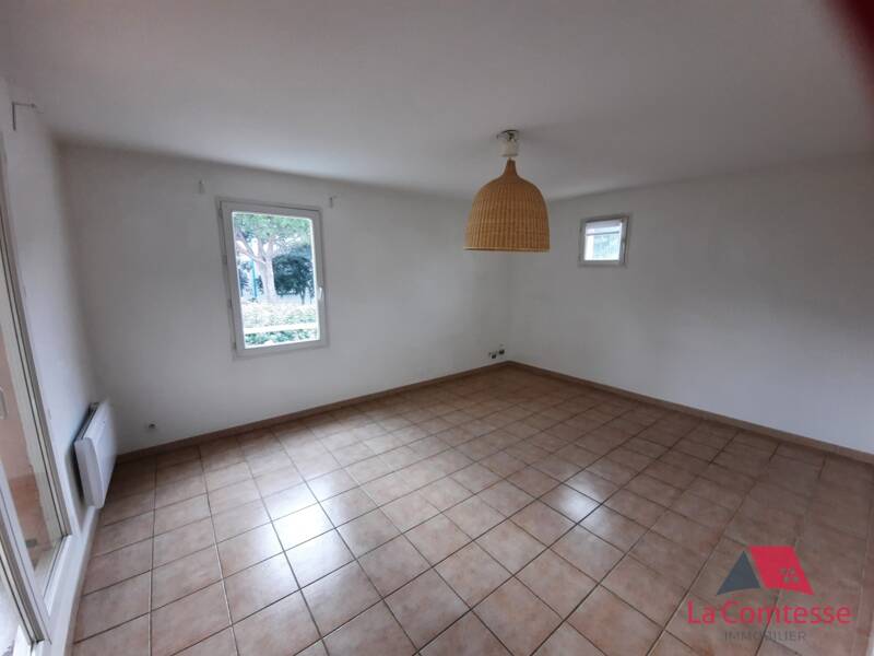 Maison à louer, 65m², MARSEILLE 9E