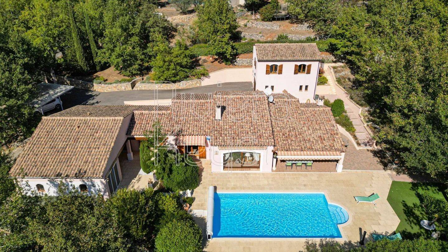 Maison à vendre, 261m², SAINT PAUL EN FORET