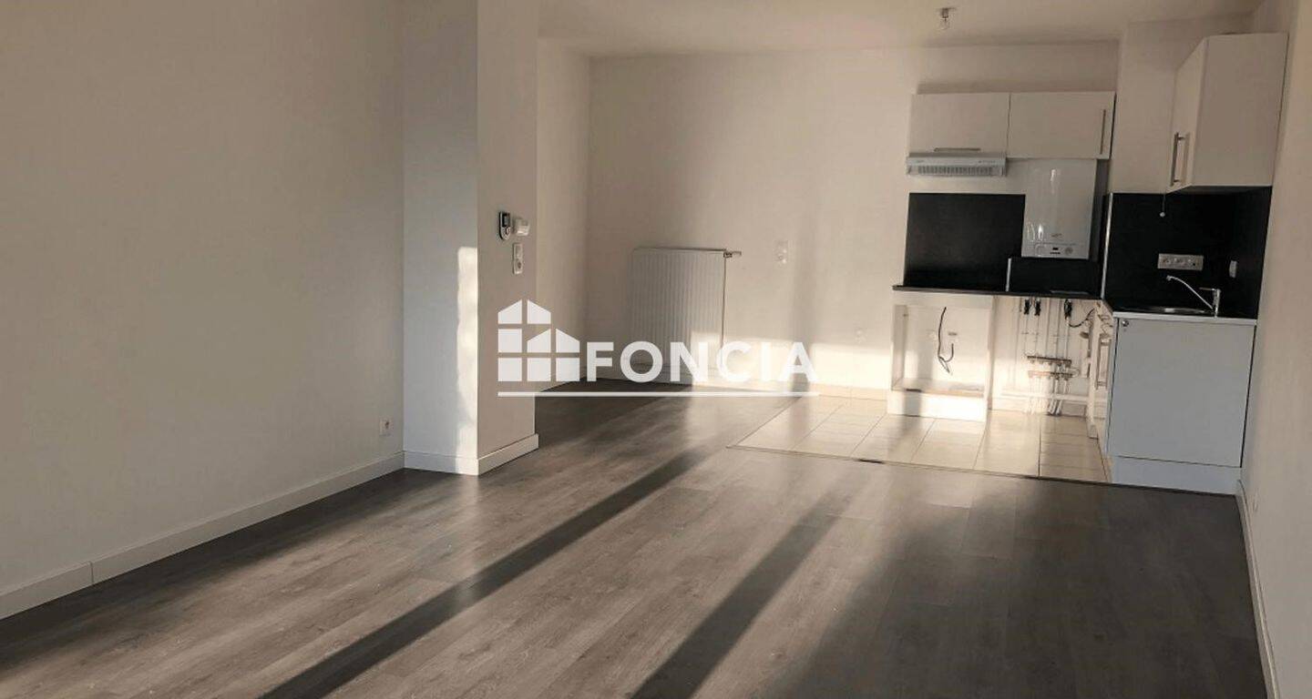 Maison à louer, 65m², SAINTE GENEVIEVE DES BOIS