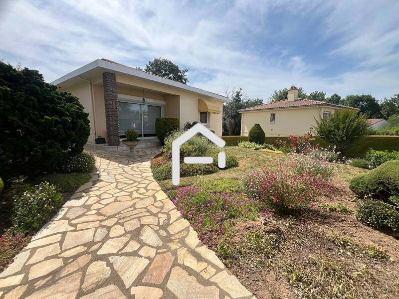 Maison à vendre, 101m², LE CHAMP SAINT PERE