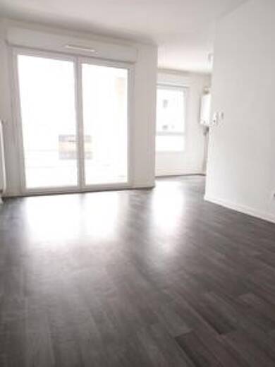 Appartement à louer 555 € 2 pièces 42,6 m² Étage 2/5 Morier-Rigny-Pont Volant-Joué Centre Joue les Tours 37300