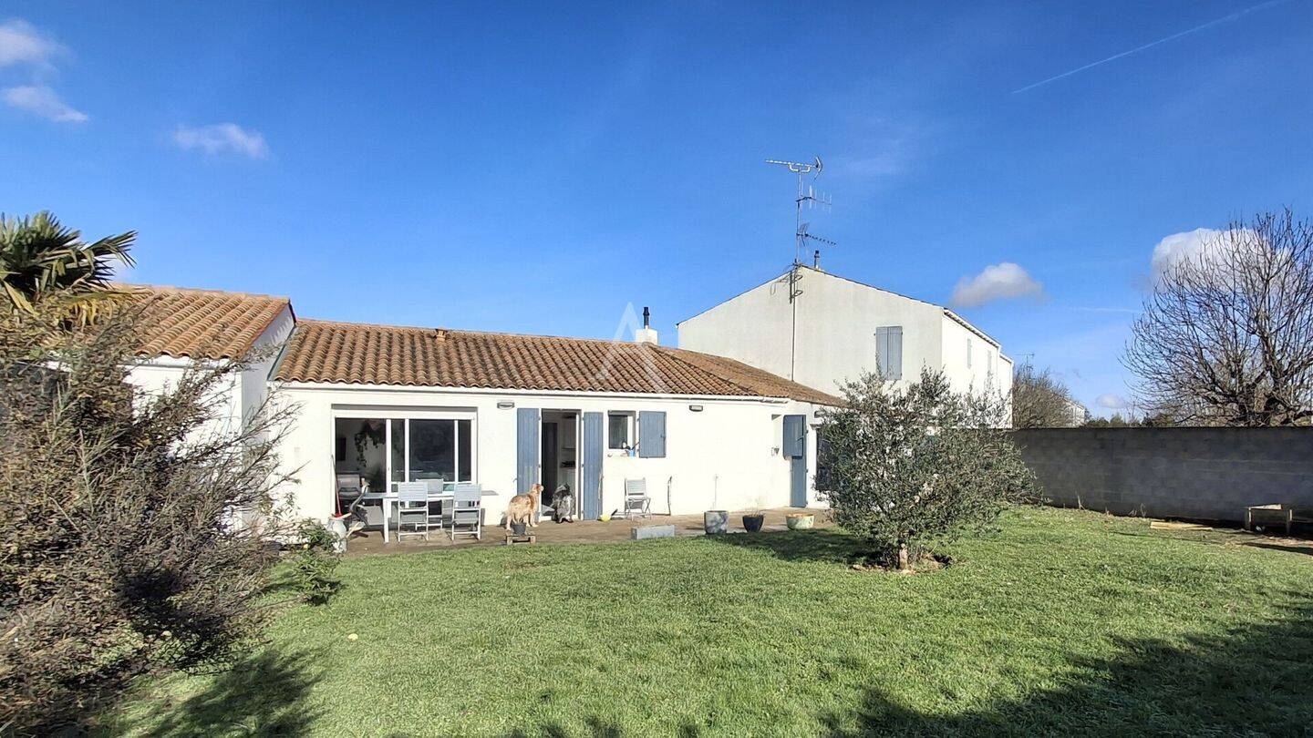Maison à vendre, 121m², LA JARNE