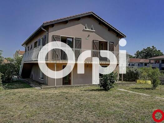 Maison à vendre 255 000 € 4 pièces 3 chambres 117 m² 1 010 m² de terrain La Valette-Croix Berthaud-Saint Martin Saint-Chamond 42400