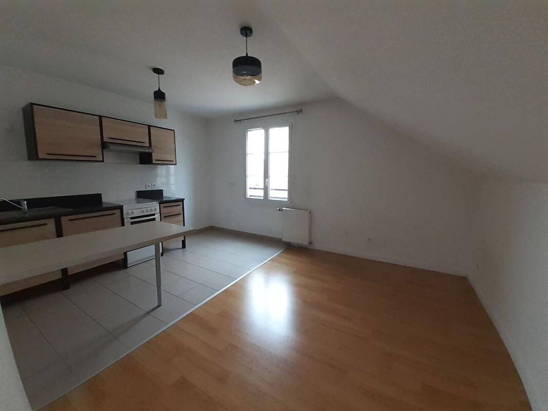Maison à louer, 29m², NANTEUIL LE HAUDOUIN
