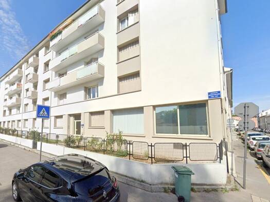 Appartement à vendre 115 000 € 3 pièces 2 chambres 77,7 m² Étage 1/4 Nancy 54000