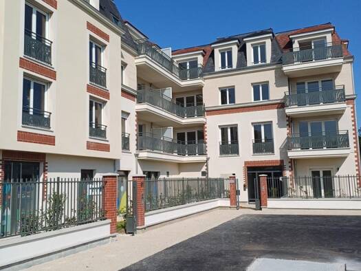 Appartement à louer - Première occupation 1 113 € 3 pièces 2 chambres 60,3 m² Étage 3/4 Le Village-Les Pres Éragny 95610