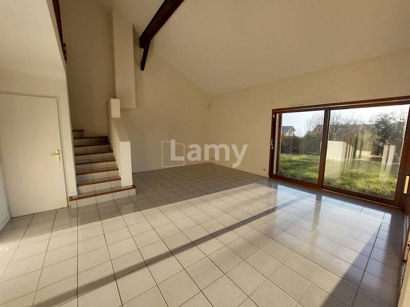 Maison à louer, 121m², MONTBONNOT SAINT MARTIN