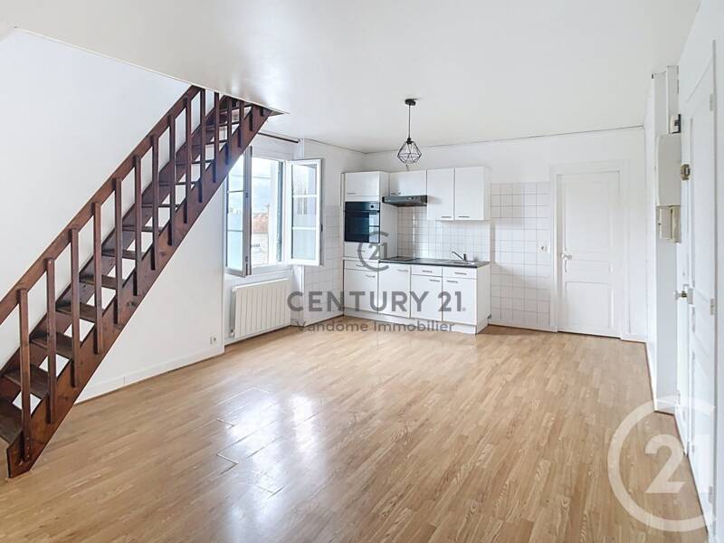 Maison à louer, 32m², CREPY EN VALOIS