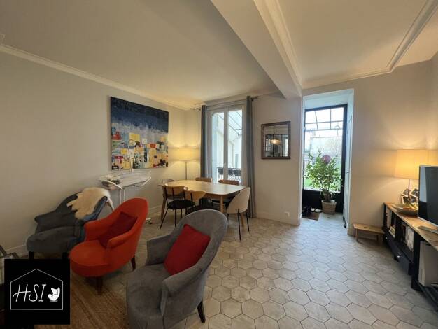 Maison à vendre 800 000 € 4 pièces 3 chambres 124 m² 268 m² de terrain Agent Sarre-Centre-Les Vallées-La Garenne Colombes 92700