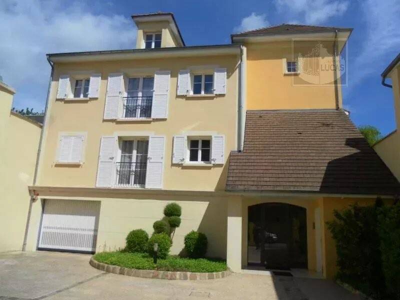 Maison à louer, 46m², VERRIERES LE BUISSON