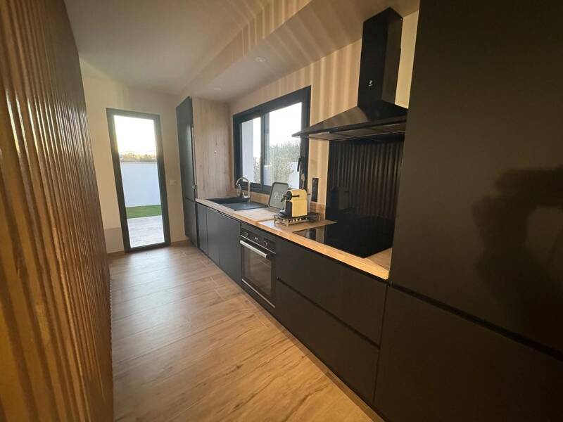 Maison à louer, 65m², EYGUIERES