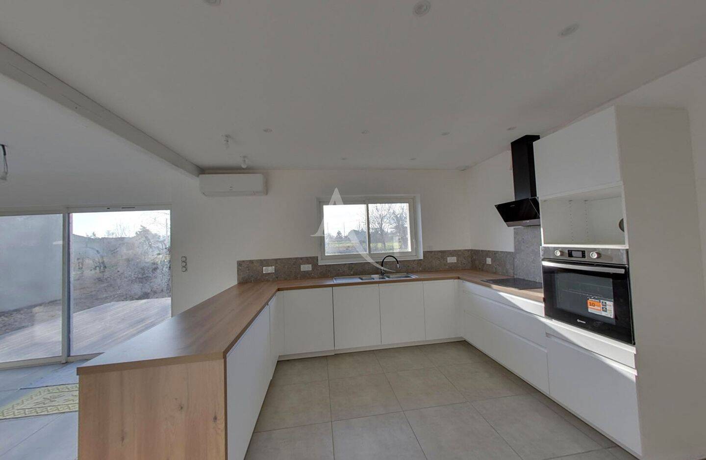 Maison à vendre, 148m², MEAUZAC