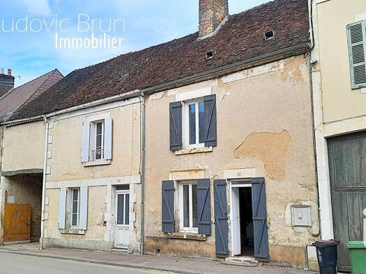 Maison à vendre 65 000 € 8 pièces 4 chambres 162 m² 441 m² de terrain Leugny 89130