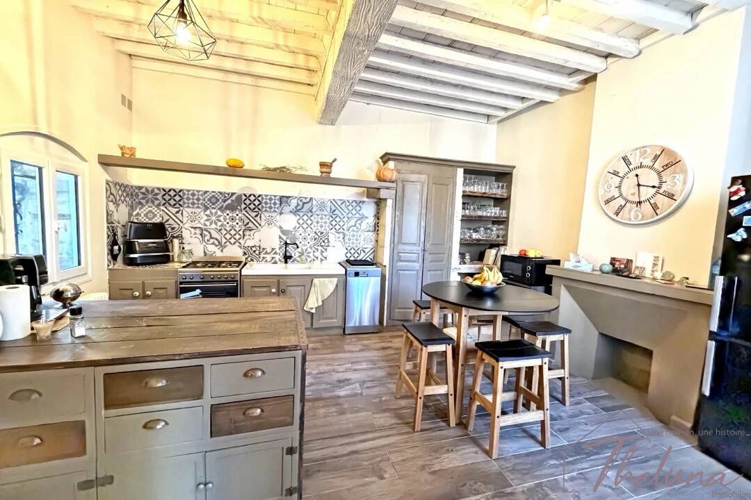 Maison à vendre, 150m², TARASCON