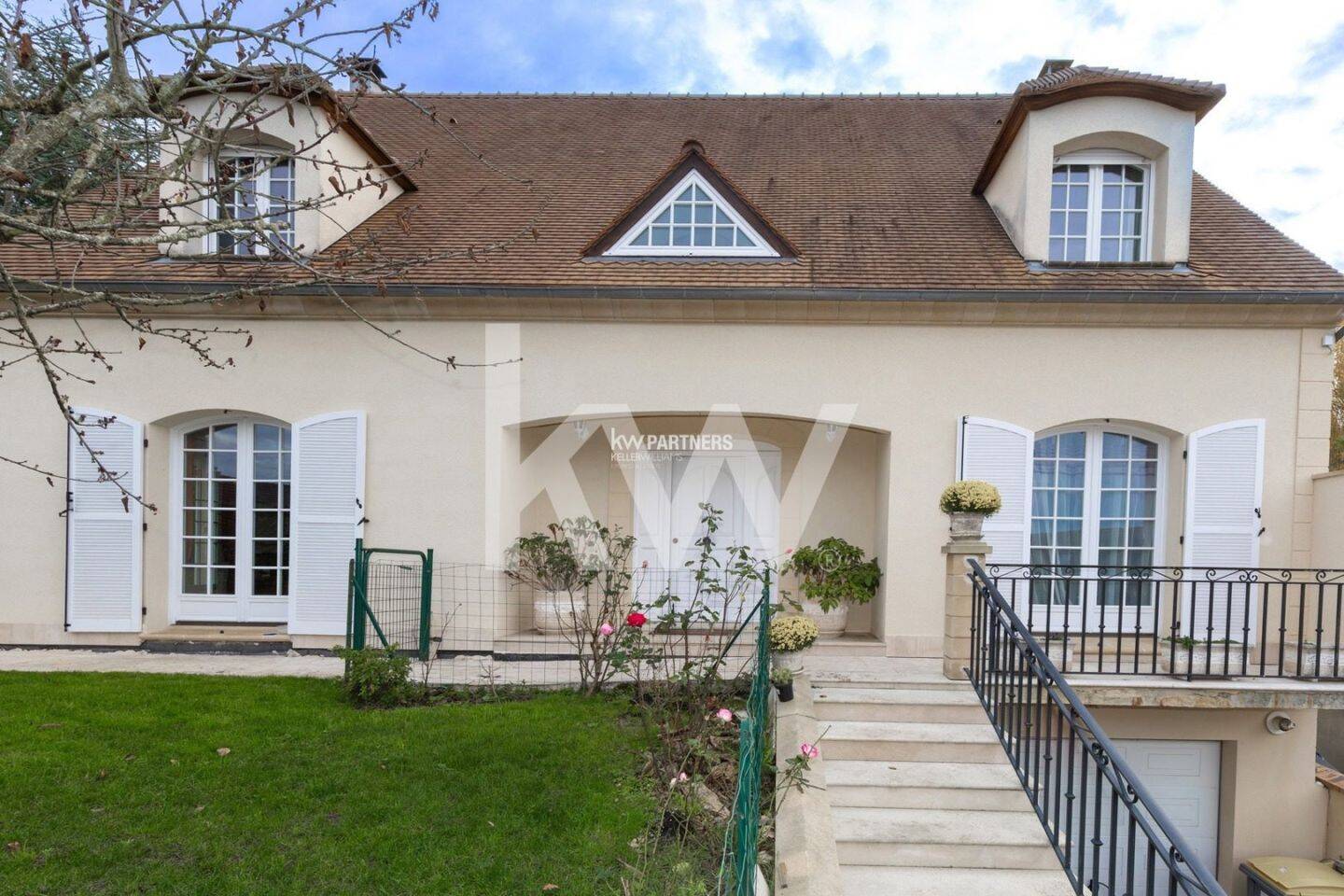 Maison à vendre, 252m², MORAINVILLIERS