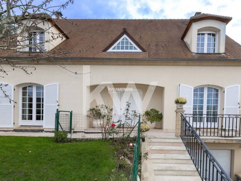 Maison à vendre, 252m², MORAINVILLIERS