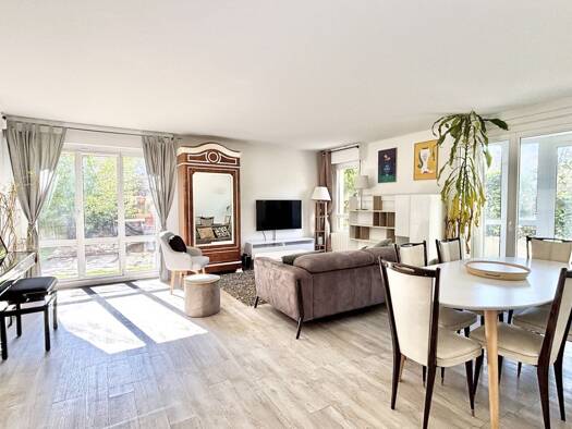 Appartement à louer 2 490 € 6 pièces 5 chambres 127,3 m² RDC Point du Jour Lyon 5ème arrondissement 69005