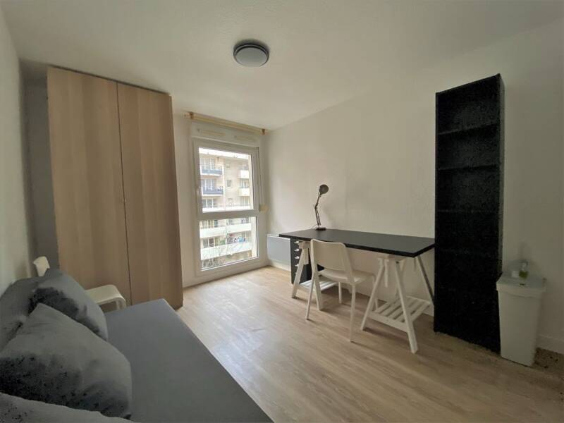 Maison à louer, 18m², COURBEVOIE
