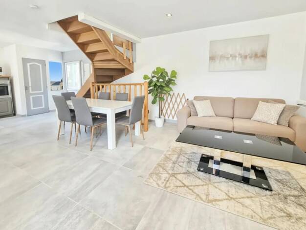 Maison de ville à vendre 159 000 € 4 pièces 2 chambres 110 m² 115 m² de terrain Montreuil-Aux-Lions 02310