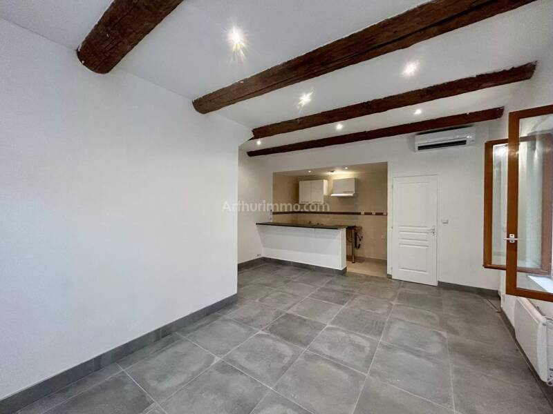 Maison à louer, 28m², SAINT MITRE LES REMPARTS