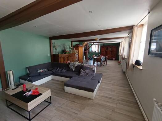 Maison de ville à vendre 180 000 € 6 pièces 3 chambres 233 m² 456 m² de terrain Liercourt 80580