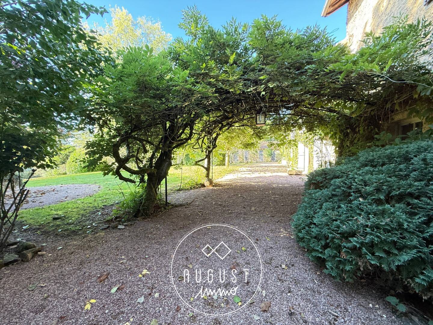 Maison à vendre, 340m², SAINT PRIEST TAURION
