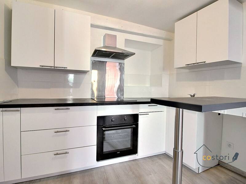 Maison à louer, 73m², TRANS EN PROVENCE