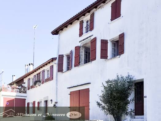 Maison de ville à vendre 760 000 € 5 pièces 6 chambres 240 m² Bayonne 64100