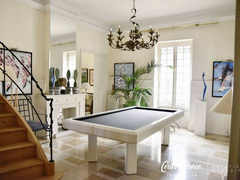 Maison à vendre, 283m², NIMES