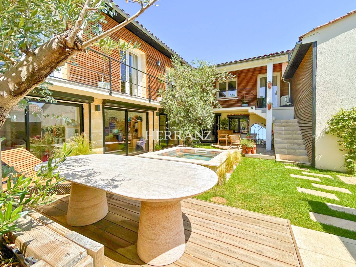Maison à vendre, 191m², LIBOURNE