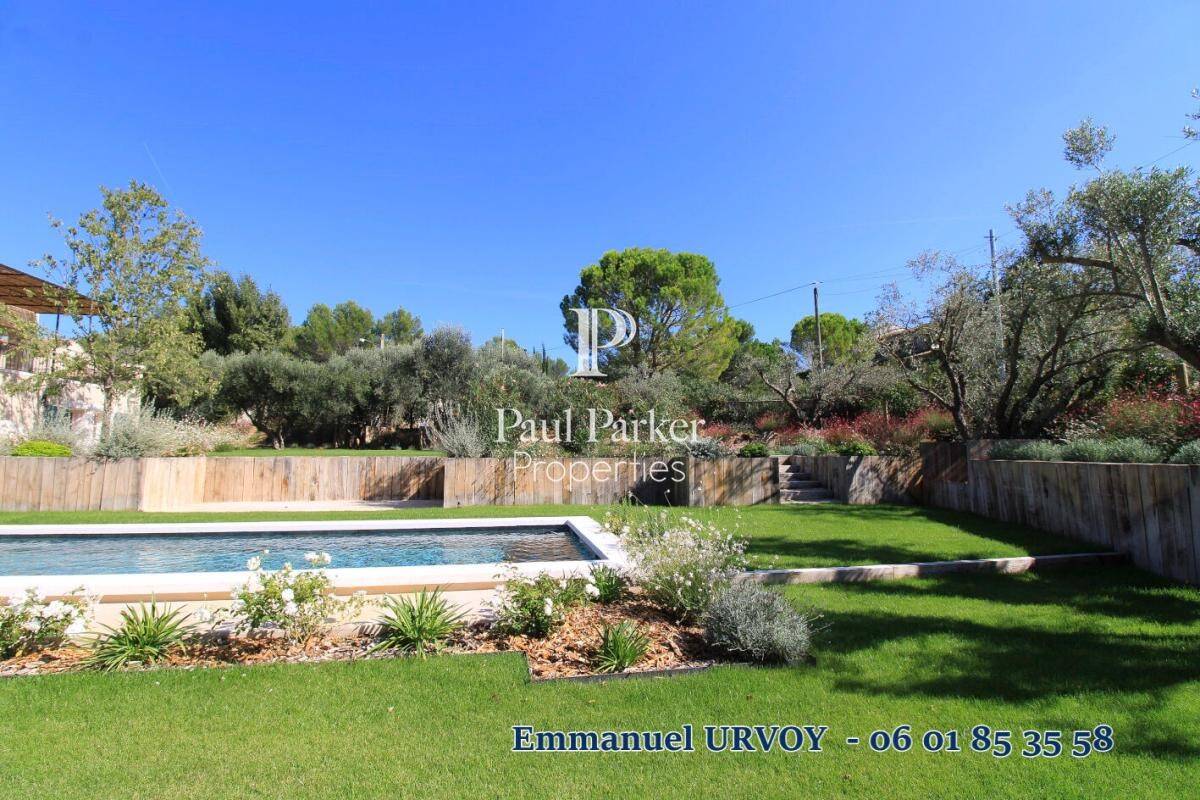 Maison à vendre, 300m², FONTVIEILLE