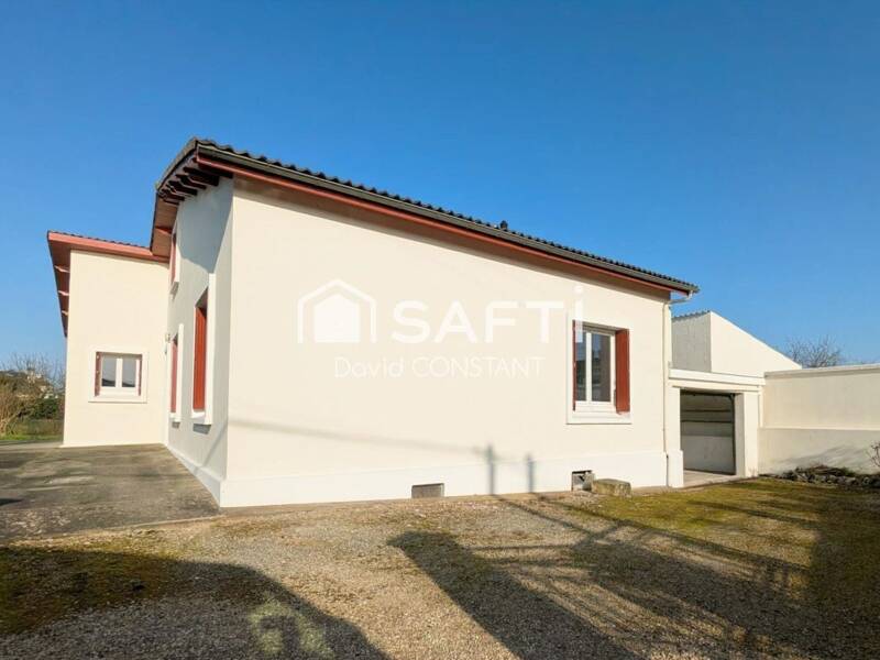 Maison à vendre, 150m², SAINT JEAN D'ANGELY