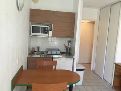 Appartement à louer 570 € 1 pièce 19 m² Garbejaire-Haut Sartoux Valbonne 06560