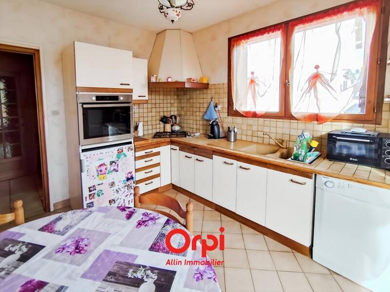 Maison à vendre, 105m², DOMERAT