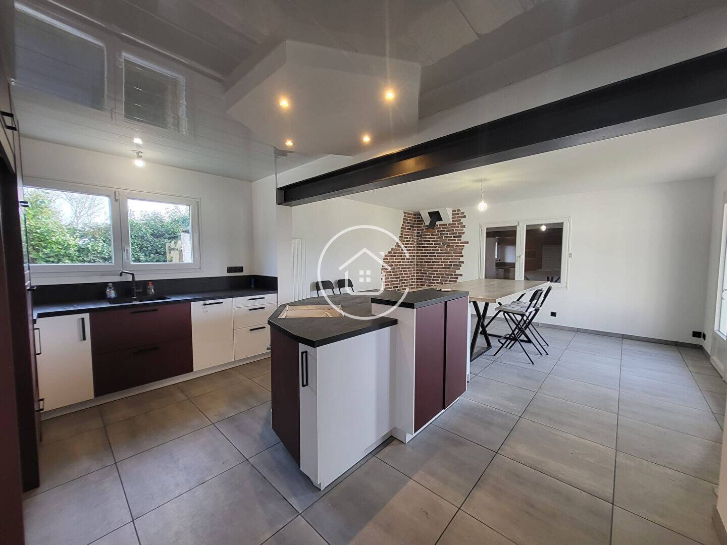 Maison à vendre, 120m², VILLEBAROU