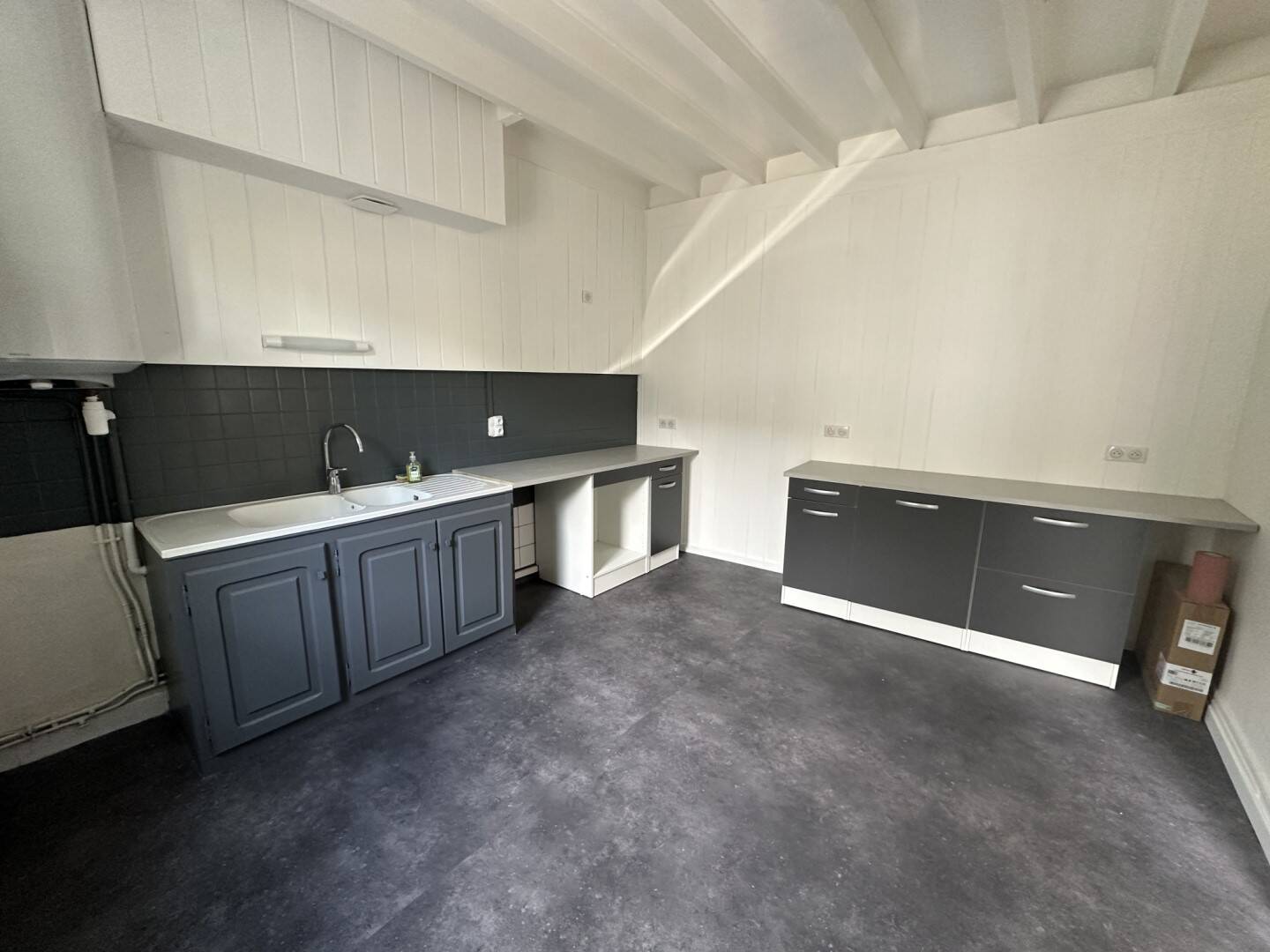Maison à vendre, 77m², LA ROCHE CHALAIS