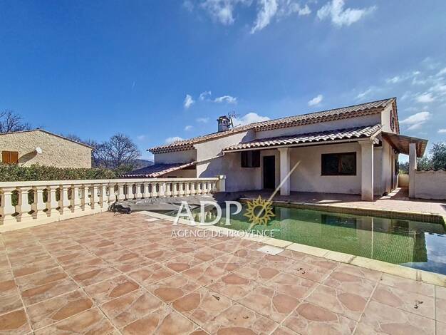 Duplex à vendre 450 000 € 6 pièces 4 chambres 142 m² Étage 1/1 Saint-Cézaire-sur-Siagne 06530