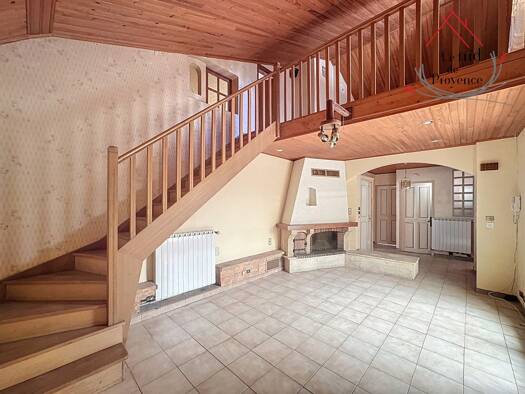 Maison à vendre 220 000 € 5 pièces 3 chambres 134 m² 513 m² de terrain Argensol Orange 84100