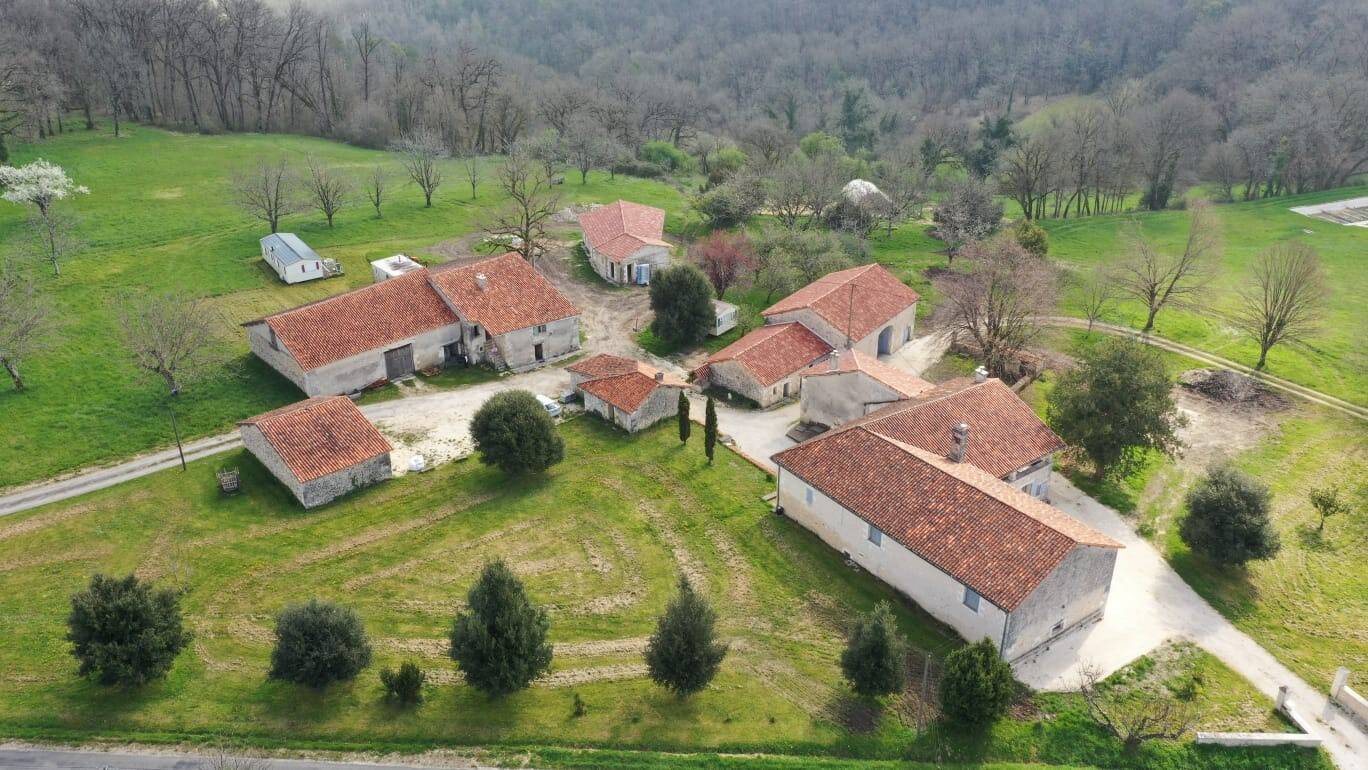 Maison à vendre, 500m², GRAND BRASSAC