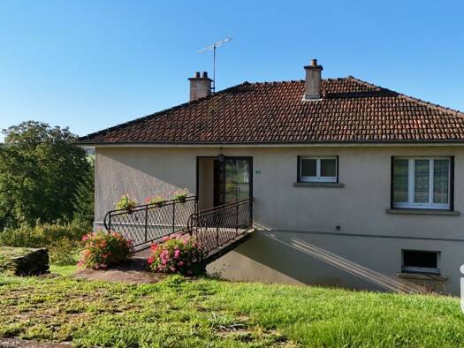 Maison à vendre 86 000 € 4 pièces 3 chambres 85 m² 1 217 m² de terrain Rolampont 52260