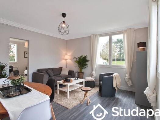 Colocation à louer 485 € 1 pièce 1 chambre 9 m² 1er étage Douet Saint-Sébastien-sur-Loire 44230